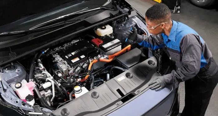 What to Know About Electric Car Maintenance | Walser Automotive Group